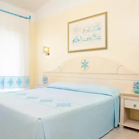 Club Marina Hotel
