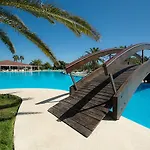 Club Marina 4*