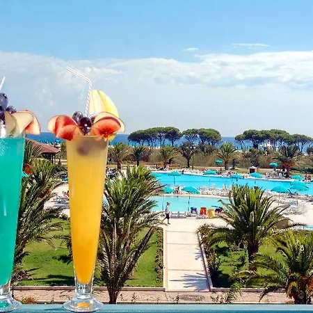 Hotel Club Marina 4*