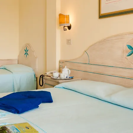 Hotel Club Marina
