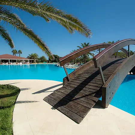 Club Marina 4*