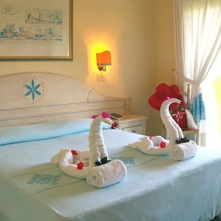 Hotel Club Marina 4*