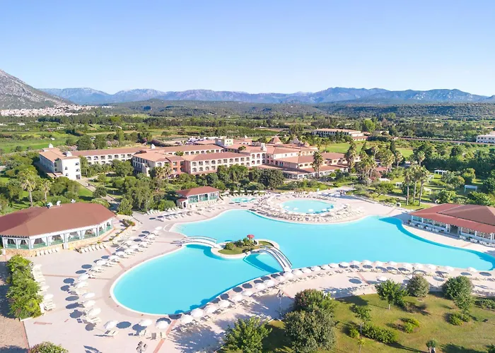 Hotel Club Marina 4*