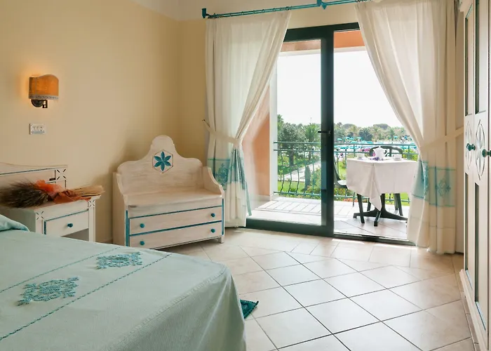 Hotel Club Marina